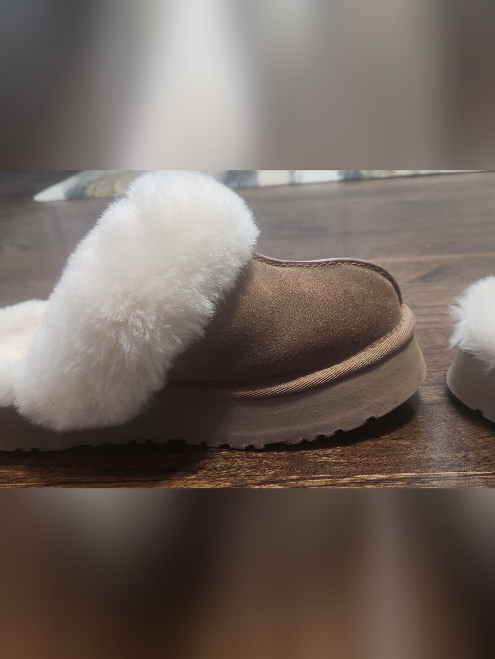 UGG Chestnut Suede Shearling Clog Slippers with Cream Fur Cuff - Picture 2 of 7